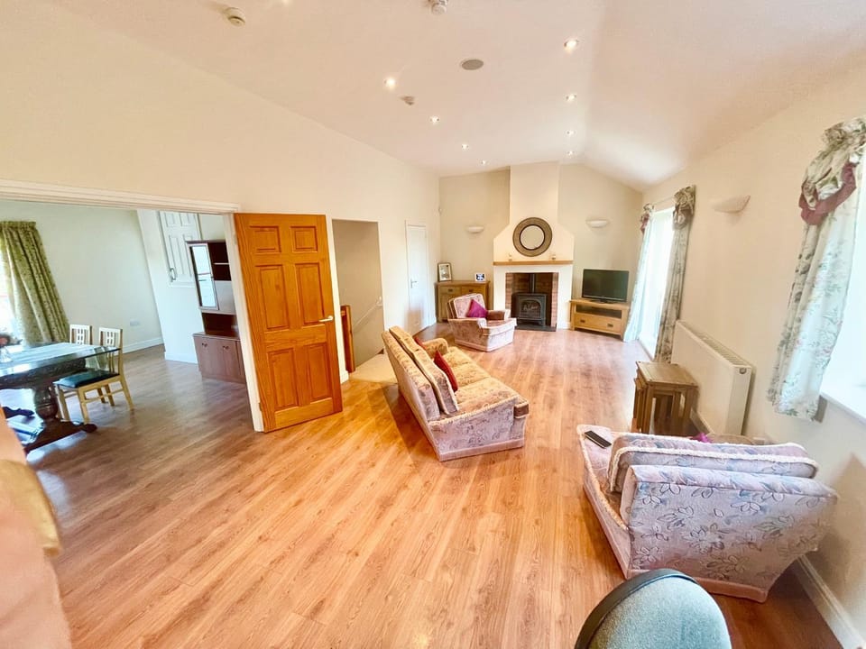 Barcelona House in Wales