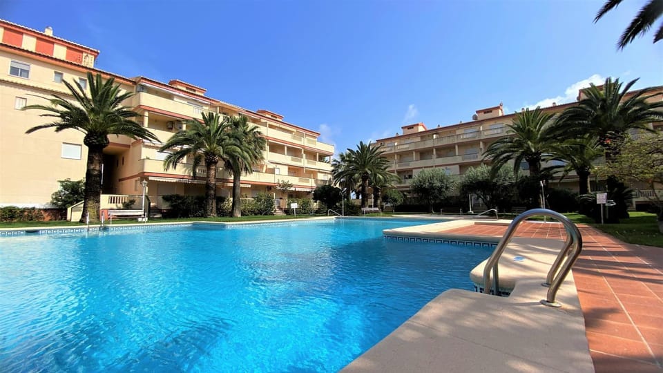 Garden, Swimming pool