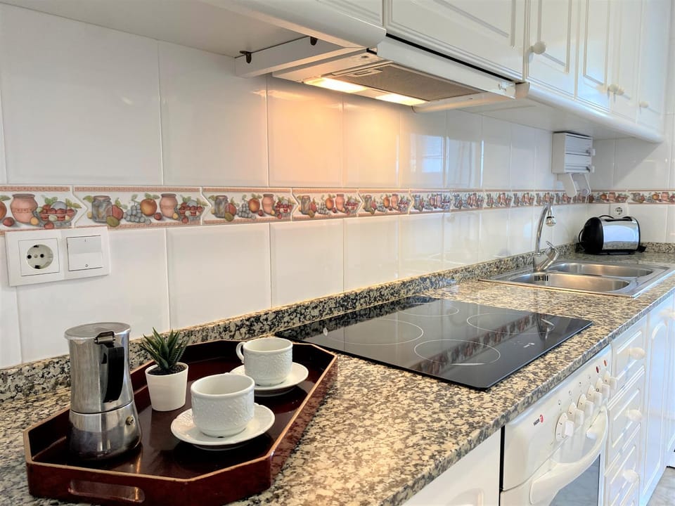 Kitchen or kitchenette, kitchen