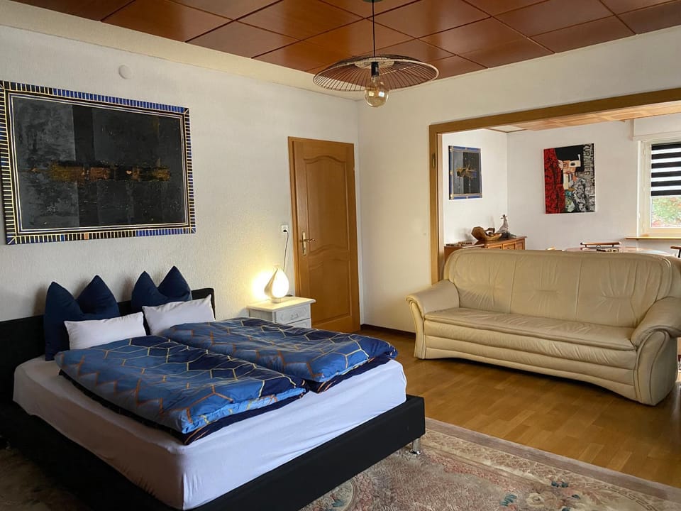 Seating area, Bedroom