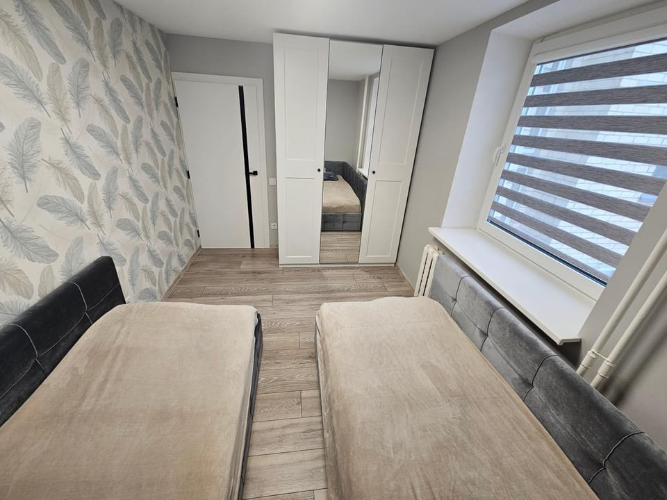 Bed, Photo of the whole room, Bedroom, wardrobe