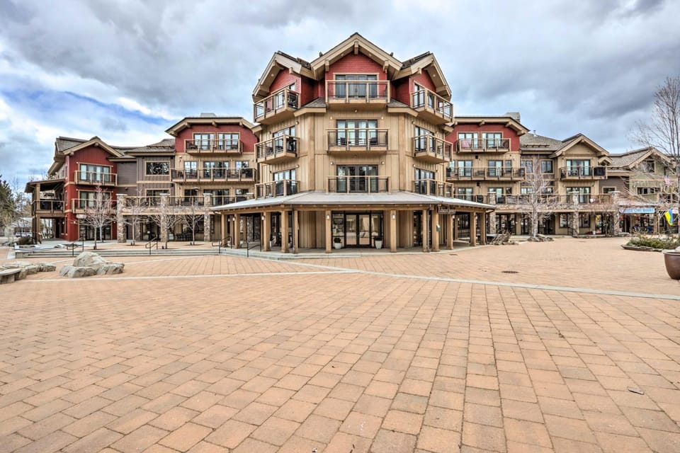 Central McCall Getaway: Walk to Payette Lake! House in McCall