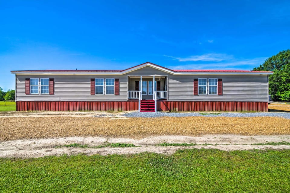 Relaxing Prairie Home, 29 Mi to Starkville! House in Mississippi