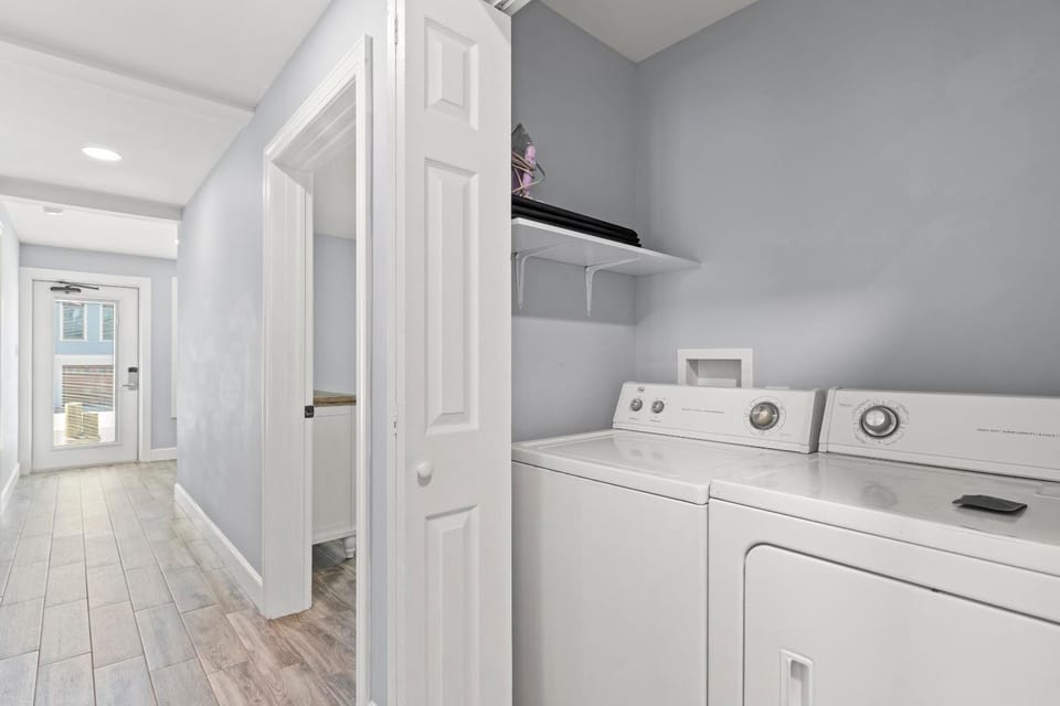 laundry, washing machine, dryer