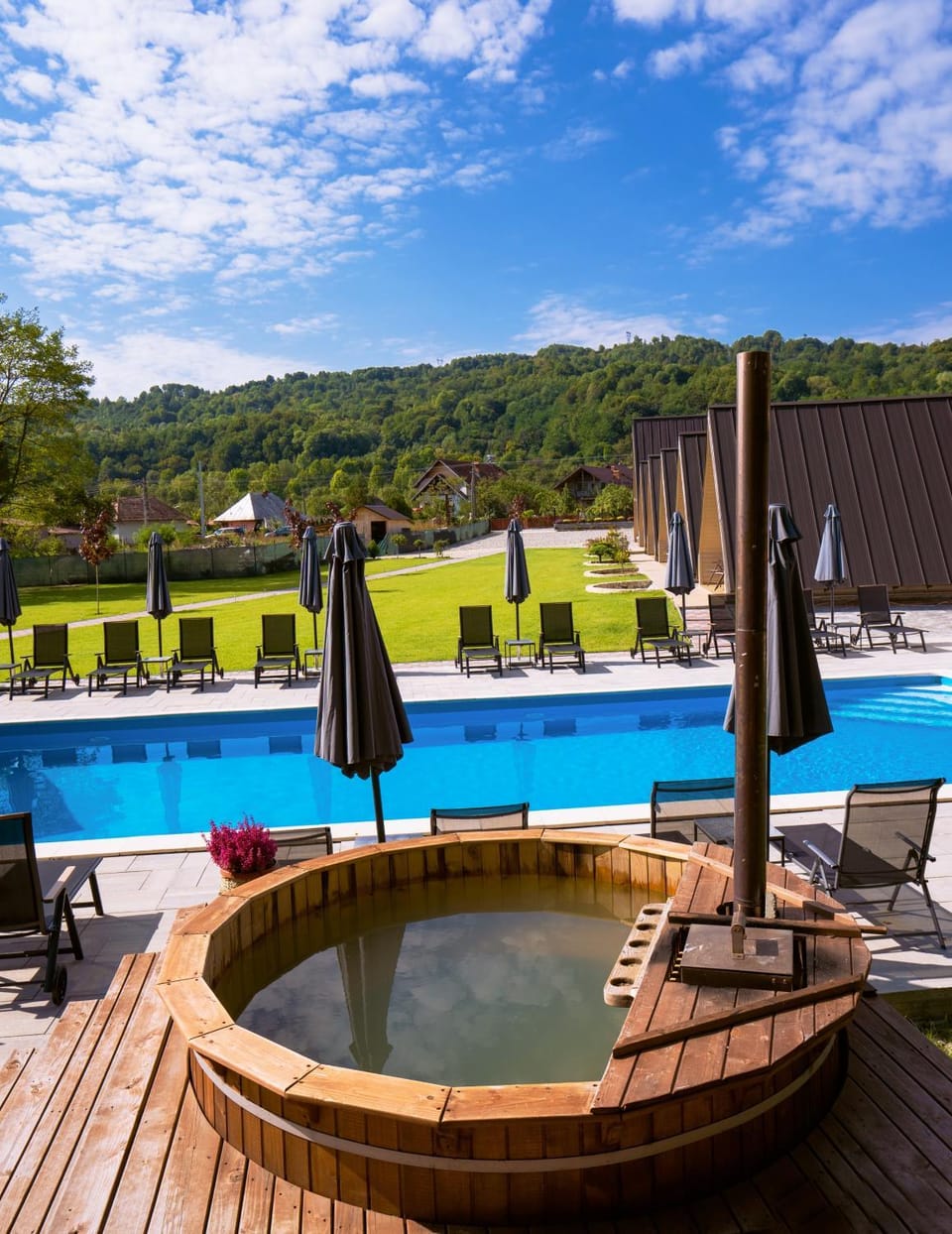 La Casute Campground/ 
RV Resort in Romania