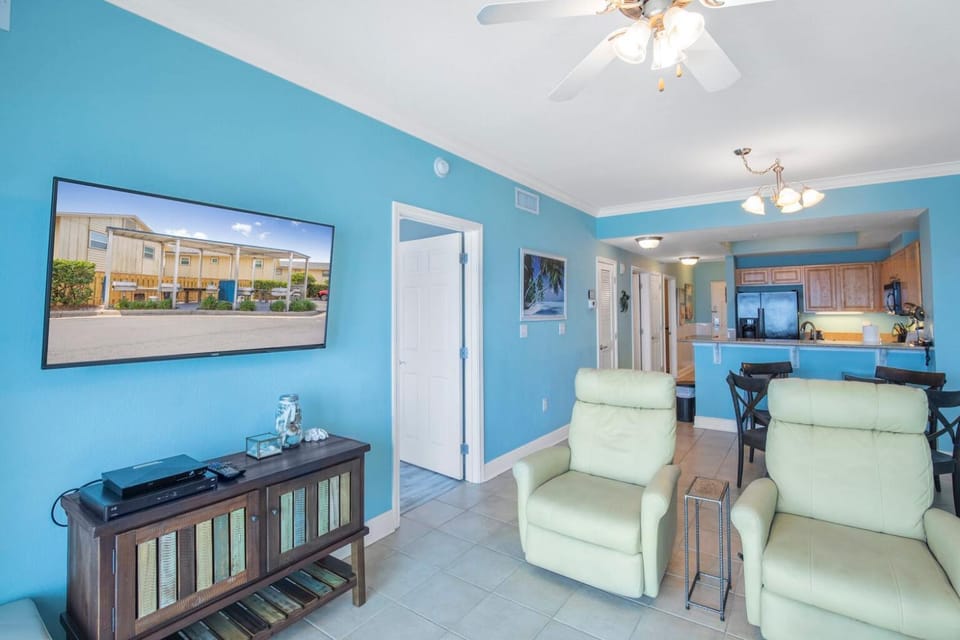 Crystal Tower 1906 by Vacation Homes Collection Apartment in West Beach