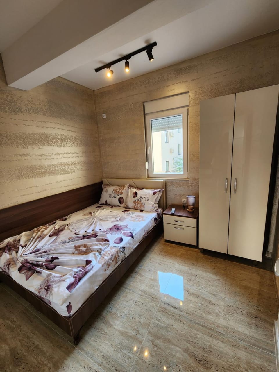 Bed, Photo of the whole room, Bedroom, wardrobe