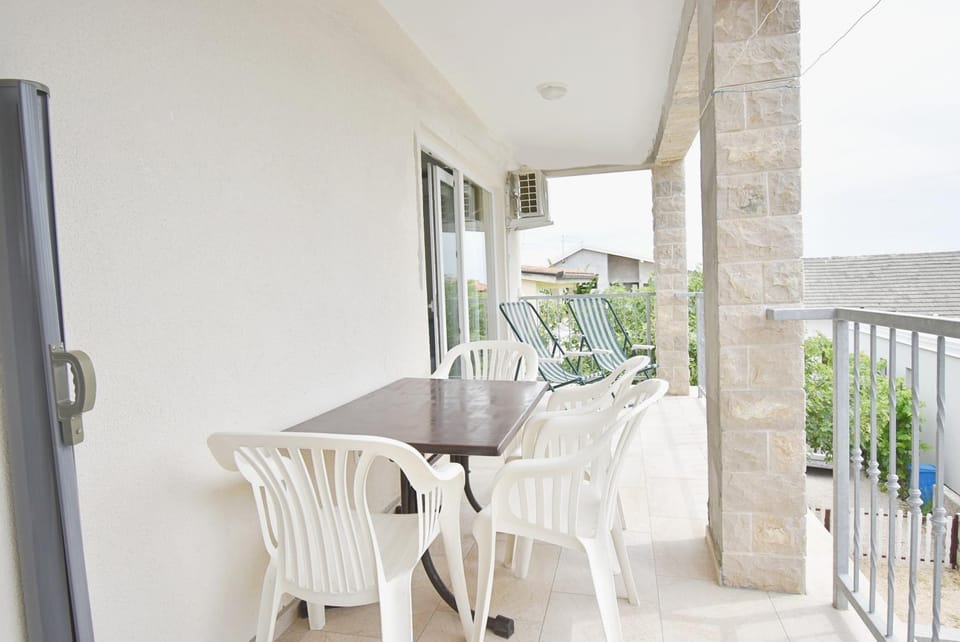 Balcony/Terrace, Balcony/Terrace