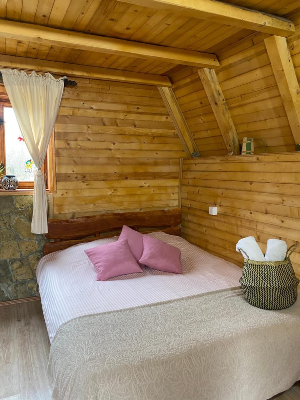 Eco kutak House in Montenegro