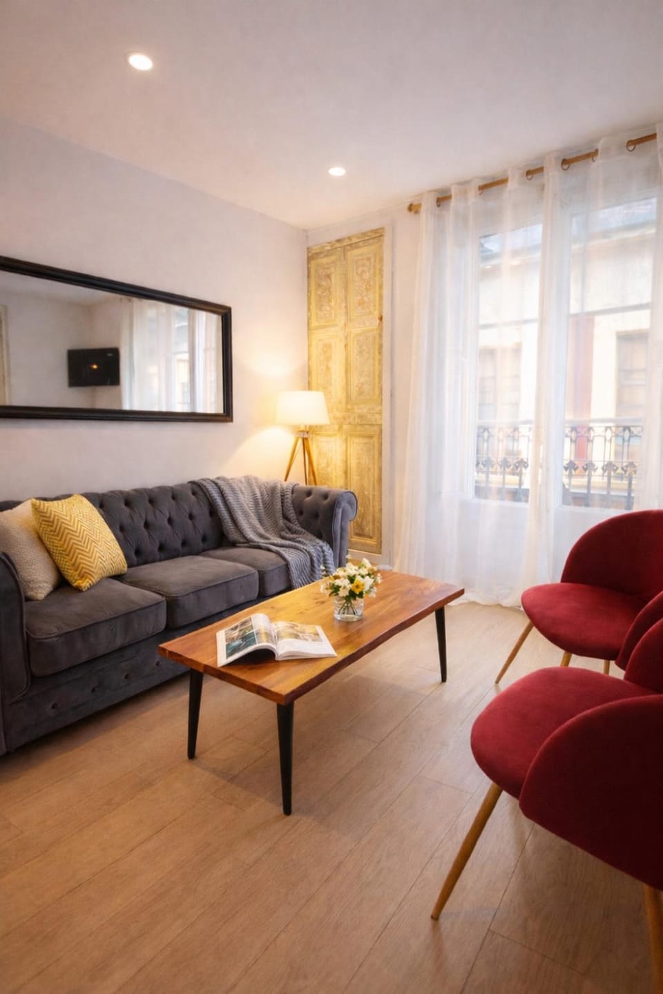 Living room, Seating area