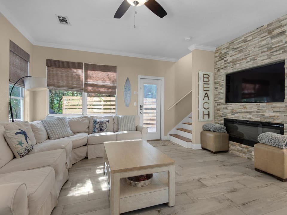 Slow M'Ocean by Newman-Dailey House in South Walton County