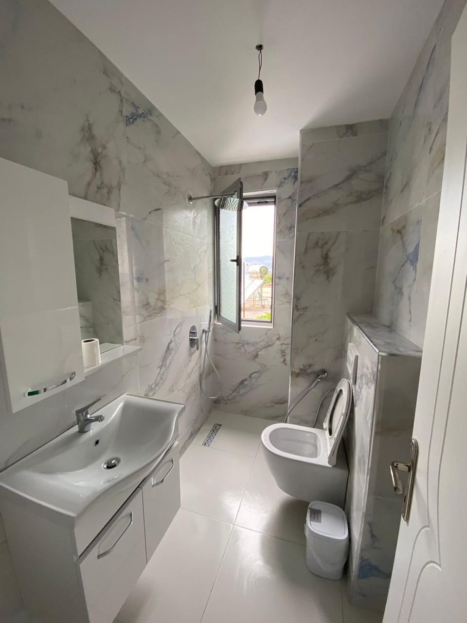 Shower, Toilet, Bathroom