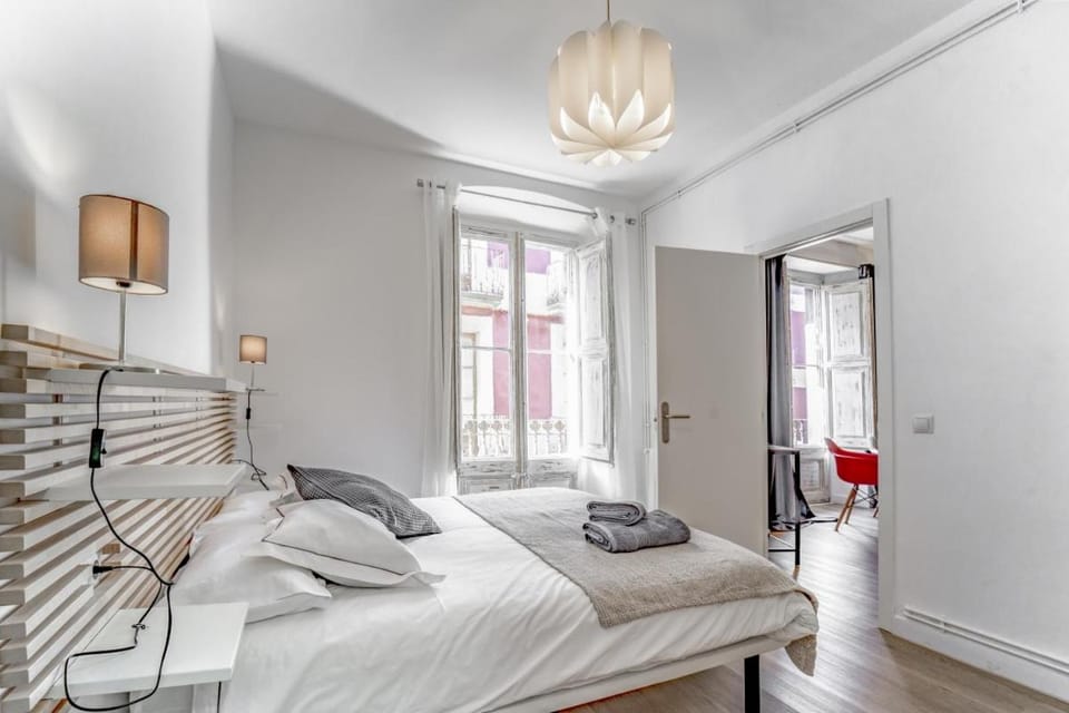 32CaL QuEROL Boutique Puigmal Apartment in Puigcerdà