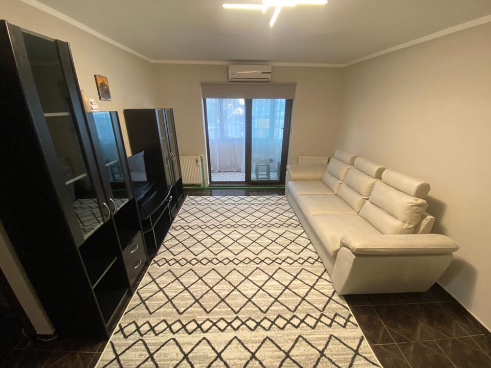 TV and multimedia, Living room, air conditioner