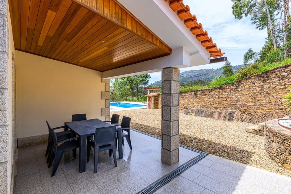 Escolinha de France House in Viana do Castelo District, Portugal