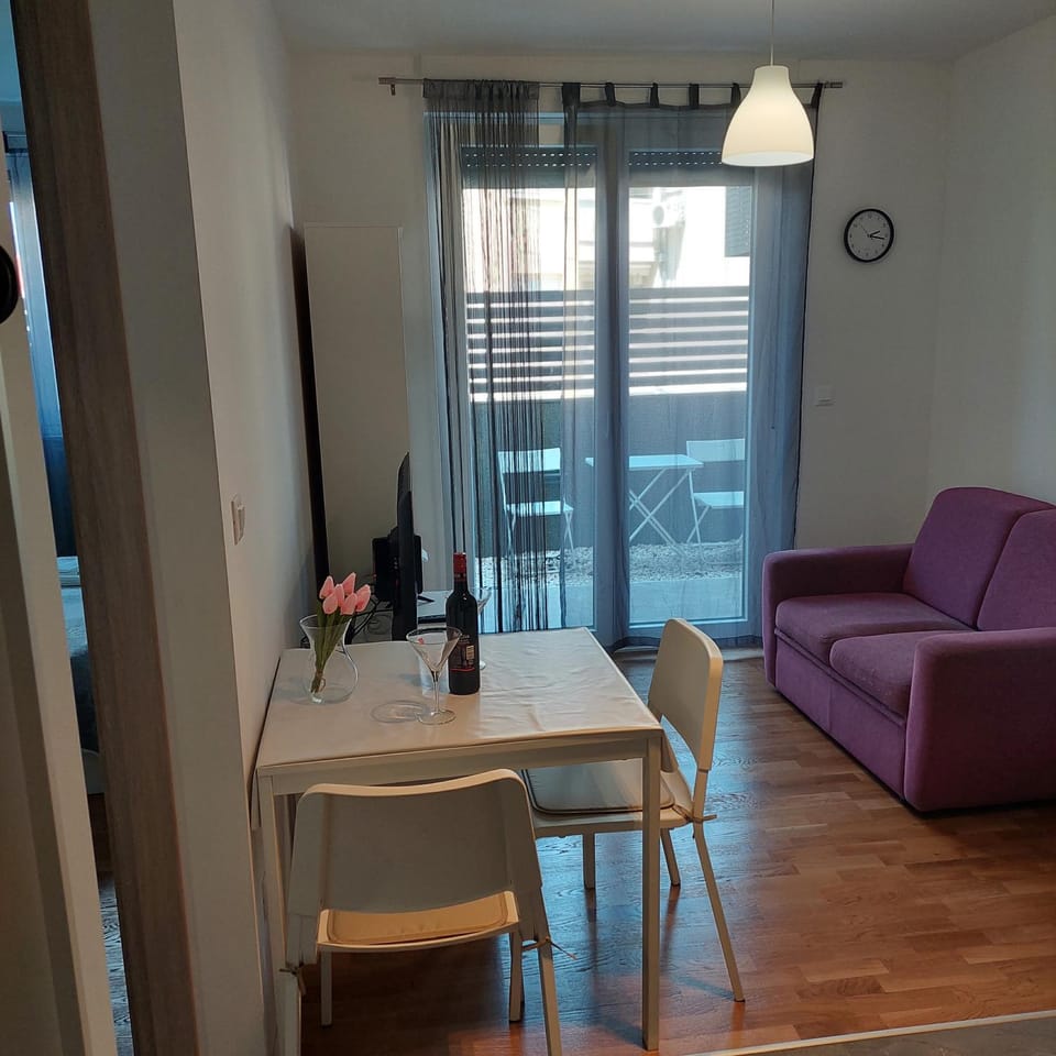 Apartment Paola with free private parking place Apartment in Split