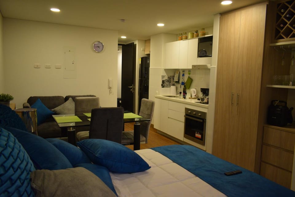 TOSCANO S Aparta Estudio Hospedaje Amoblado Torre 2 Equilibrium Apartment in Bogota