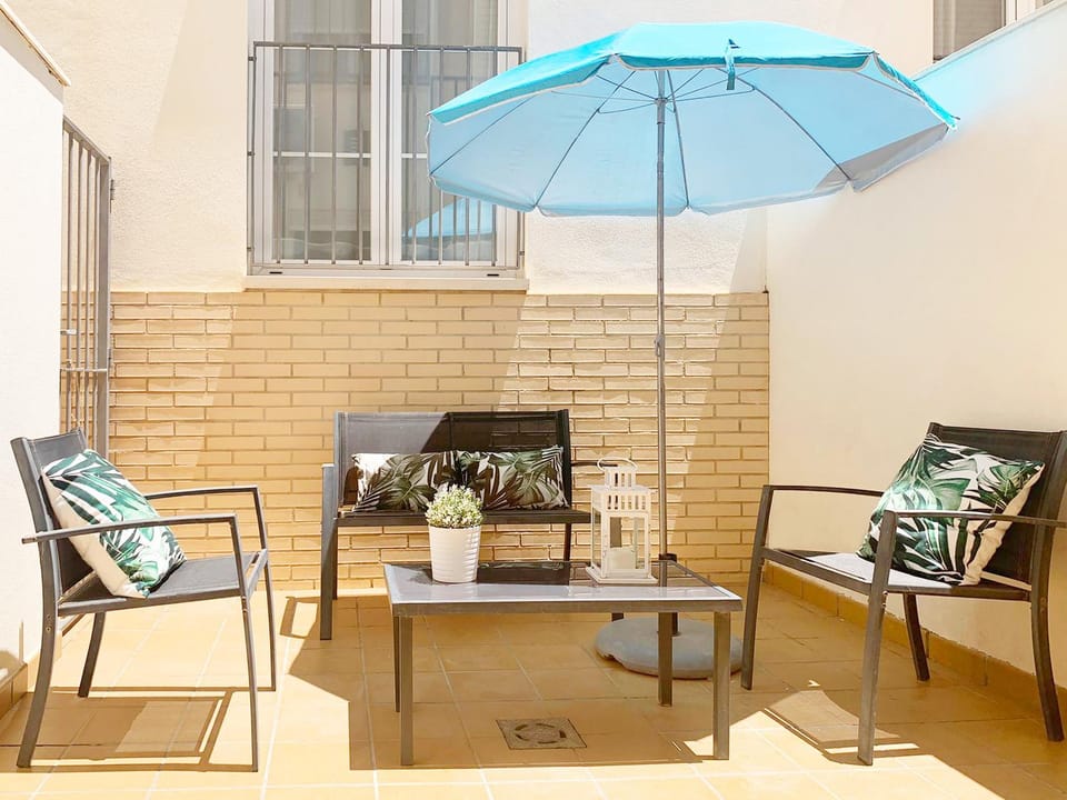 Patio, Day