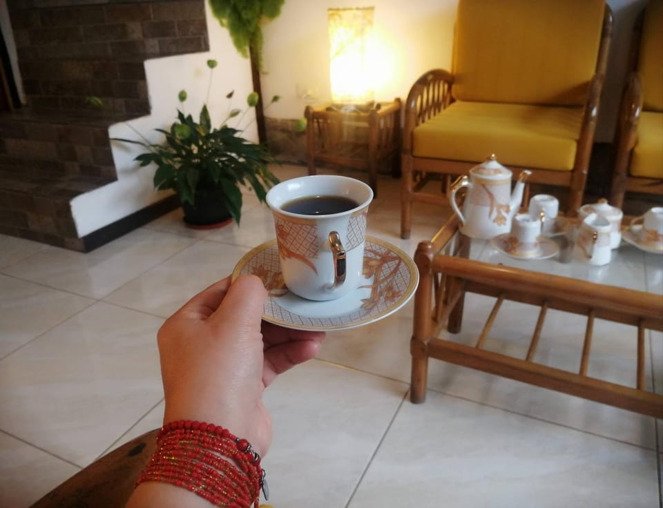 Coffee/tea facilities, Living room