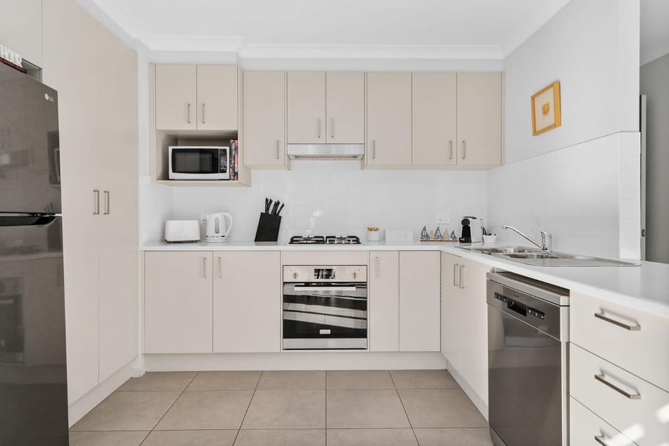 The Oasis of Calm by Experience Jervis Bay House in Huskisson