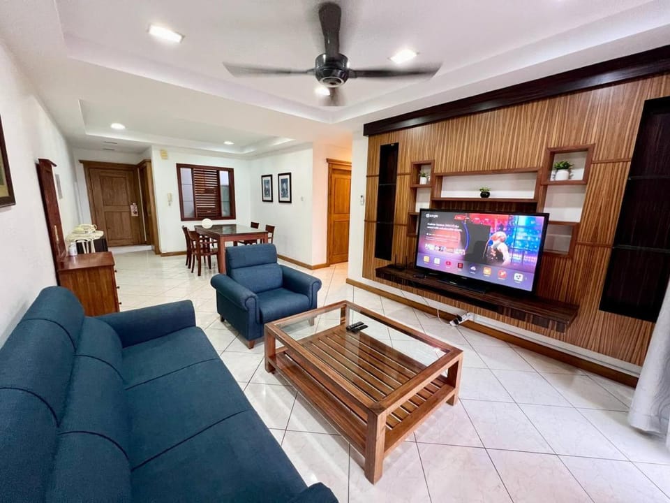 MARINA COURT VACATION HOME 3 BEDROOMS - Kota Kinabalu Apartment in Kota Kinabalu