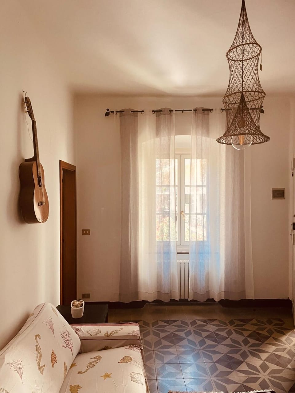 Living room, internet, pet friendly