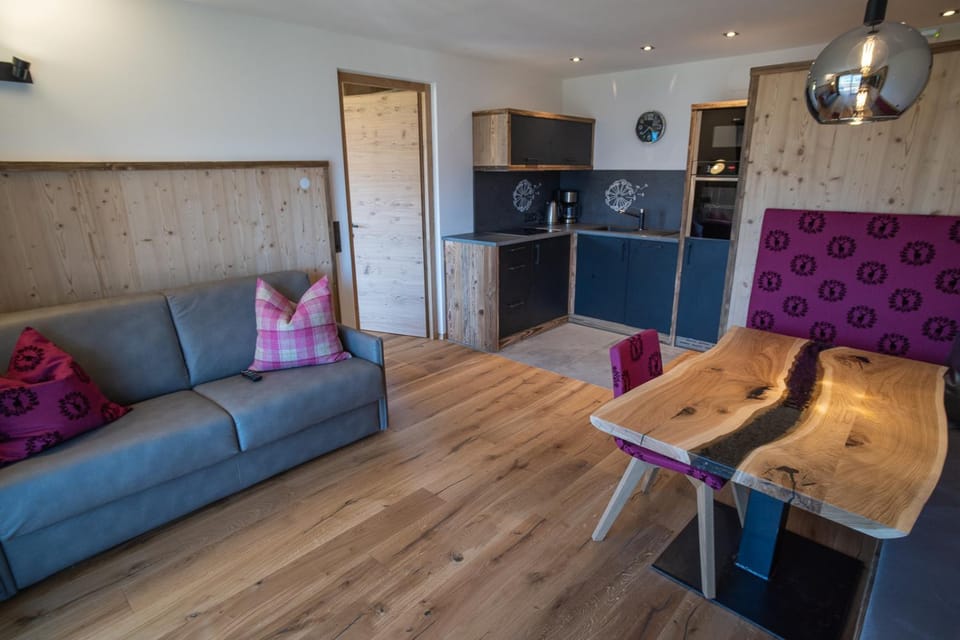 Chalet am Wiesenweg Apartment in Villnöß