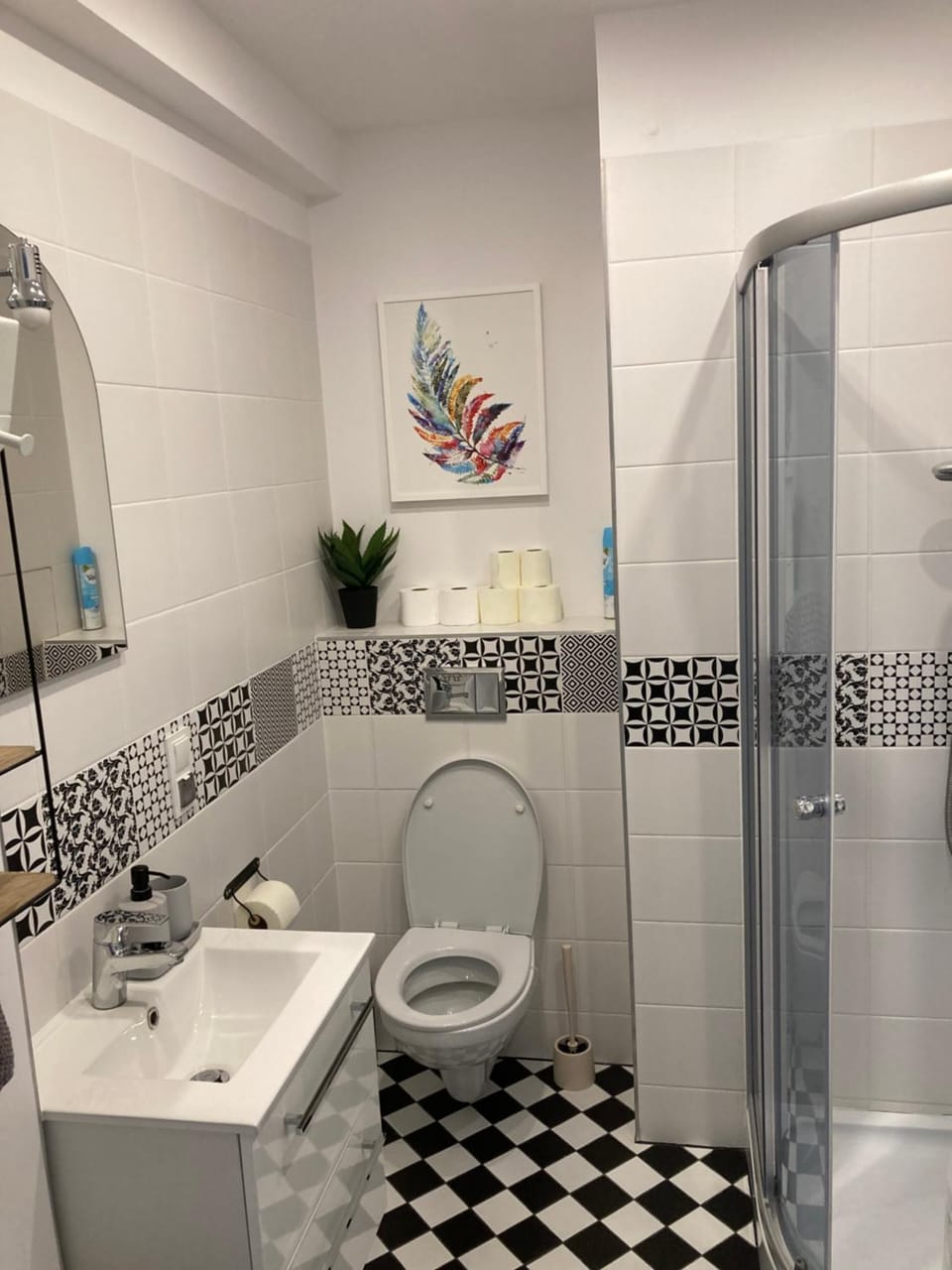 Shower, Toilet, Bathroom, towels