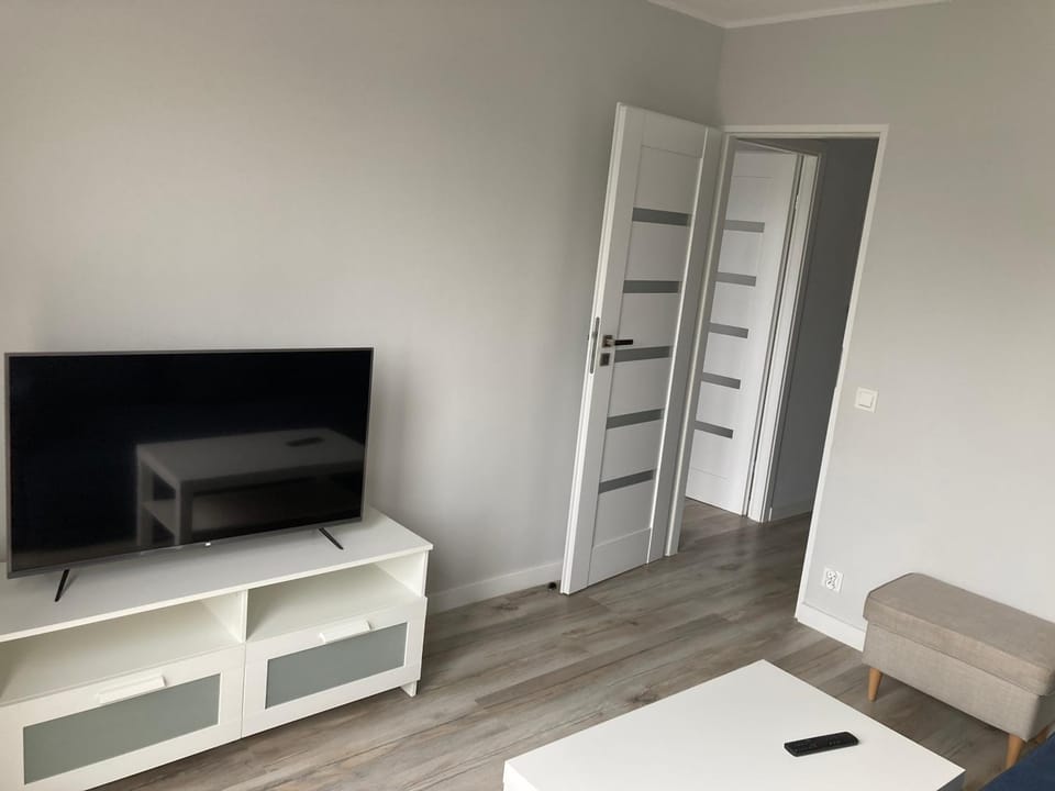 TV and multimedia, Living room, Evening entertainment, wardrobe
