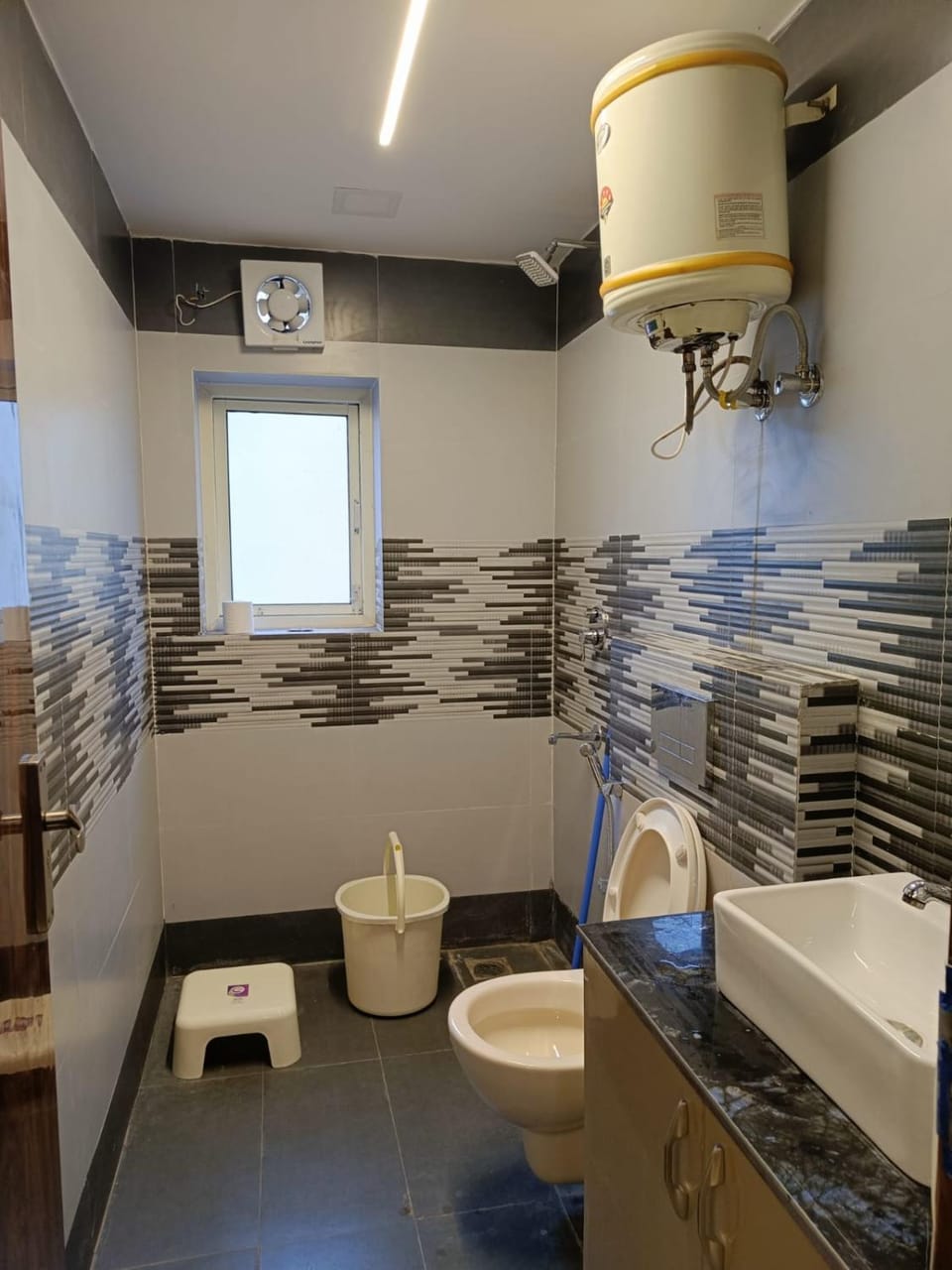 Toilet, Bathroom
