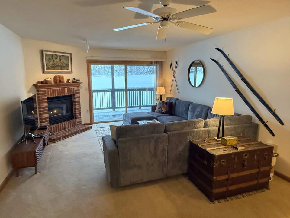 S27 Family style Bretton Woods condo - close to Mt Washington hotel in Cog Apartment in Bretton Woods