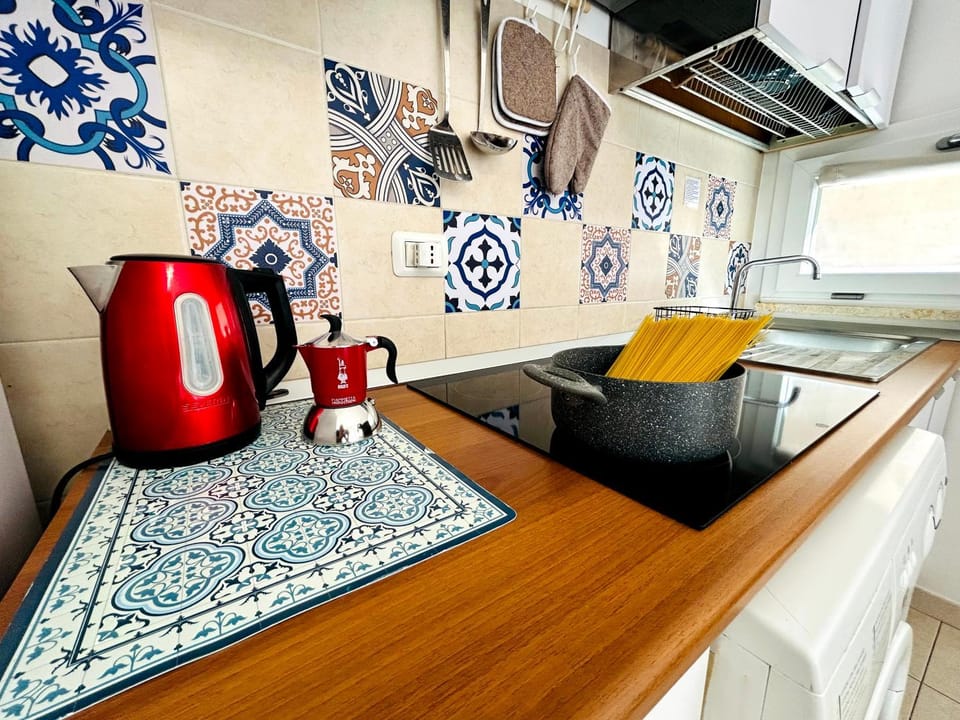 PORTA SUSA - CENTRO Parcheggio gratis a 10min, AC e WiFi Apartment in Turin