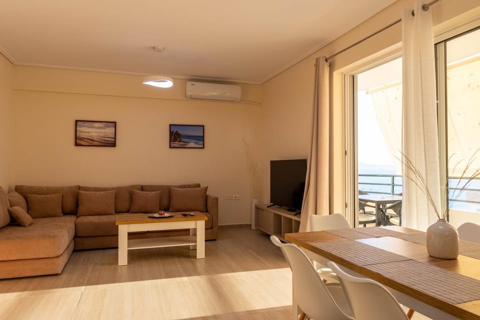Familiar Apartment! Near the Sea! Free Parking! Apartment in Sarandë