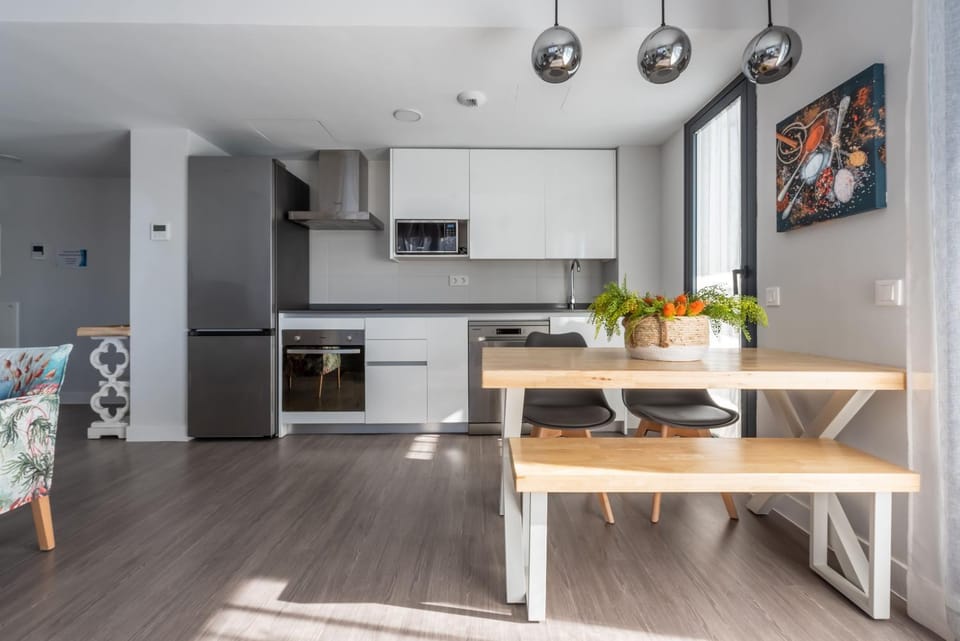Living room, Dining area, kitchen, kitchen