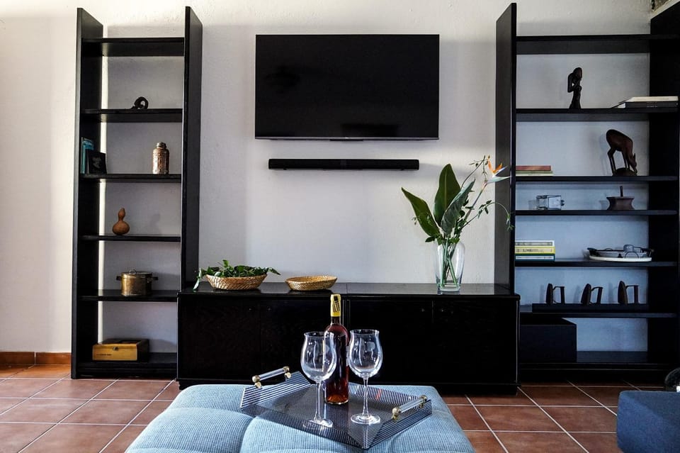 Communal lounge/ TV room, TV and multimedia