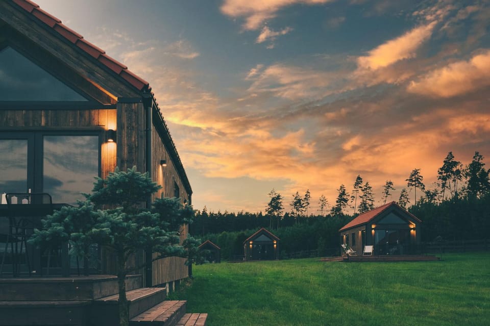 Property building, Garden, Balcony/Terrace, Sunrise, Sunset, sunbed