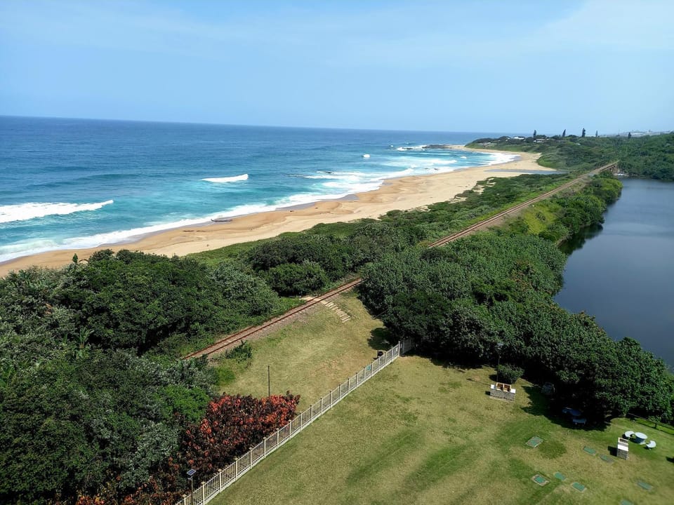 Nearby landmark, Day, Natural landscape, Bird's eye view, Beach, Lake view, River view, Sea view
