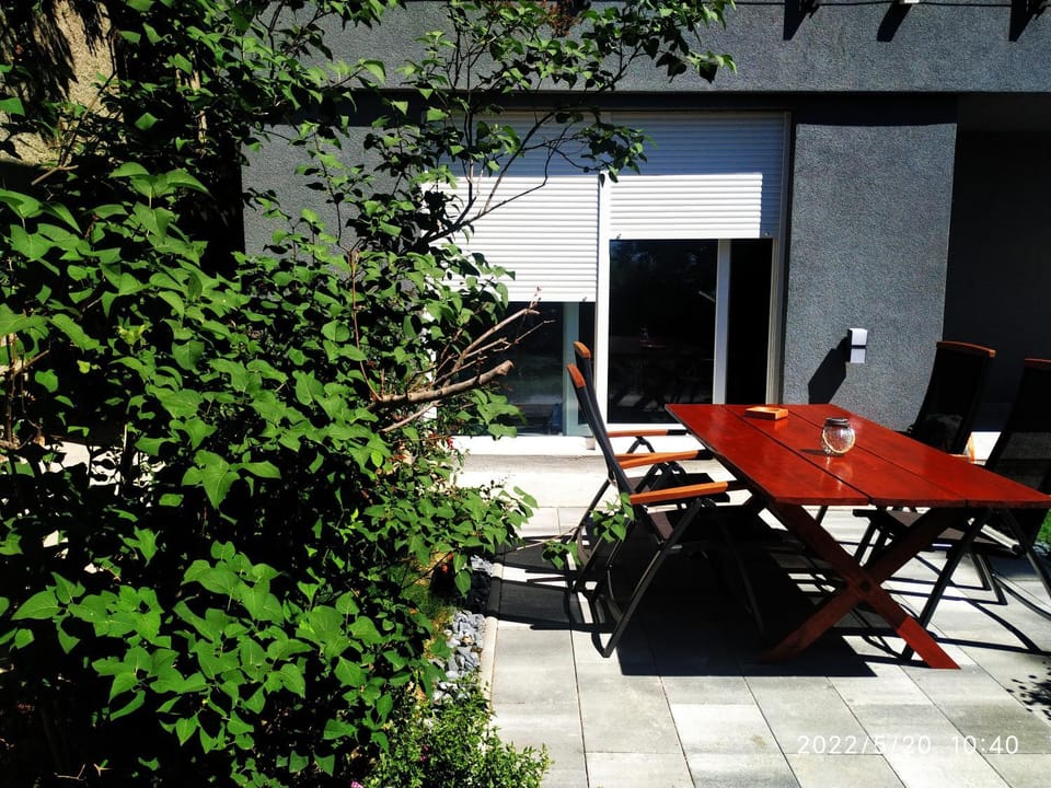 Patio, Balcony/Terrace