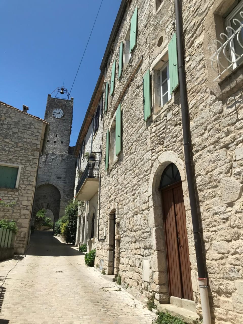 Facade/entrance