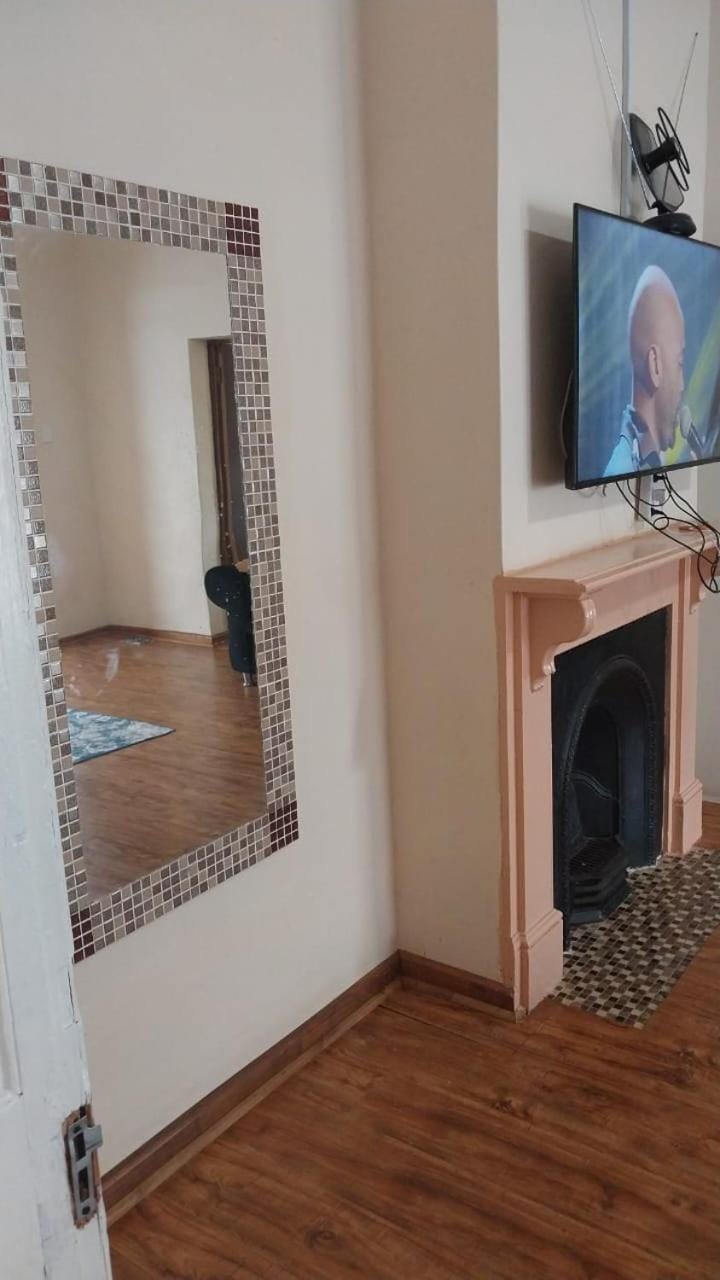 TV and multimedia, flat iron