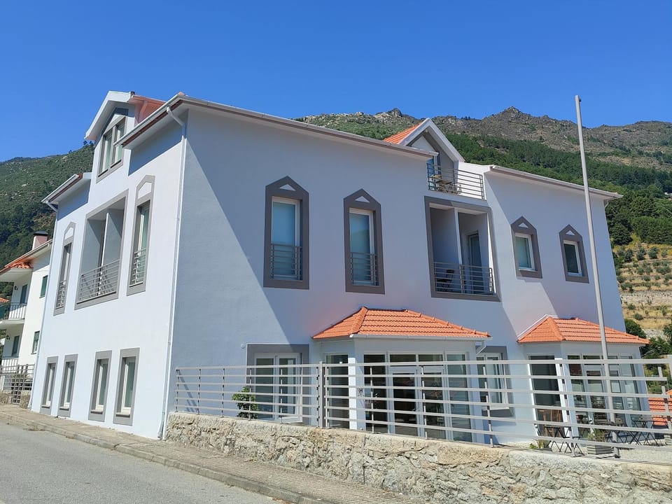 Vale do Zêzere Hotel Hotel in Extremadura, Spain