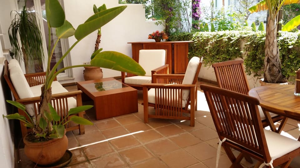 Seating area