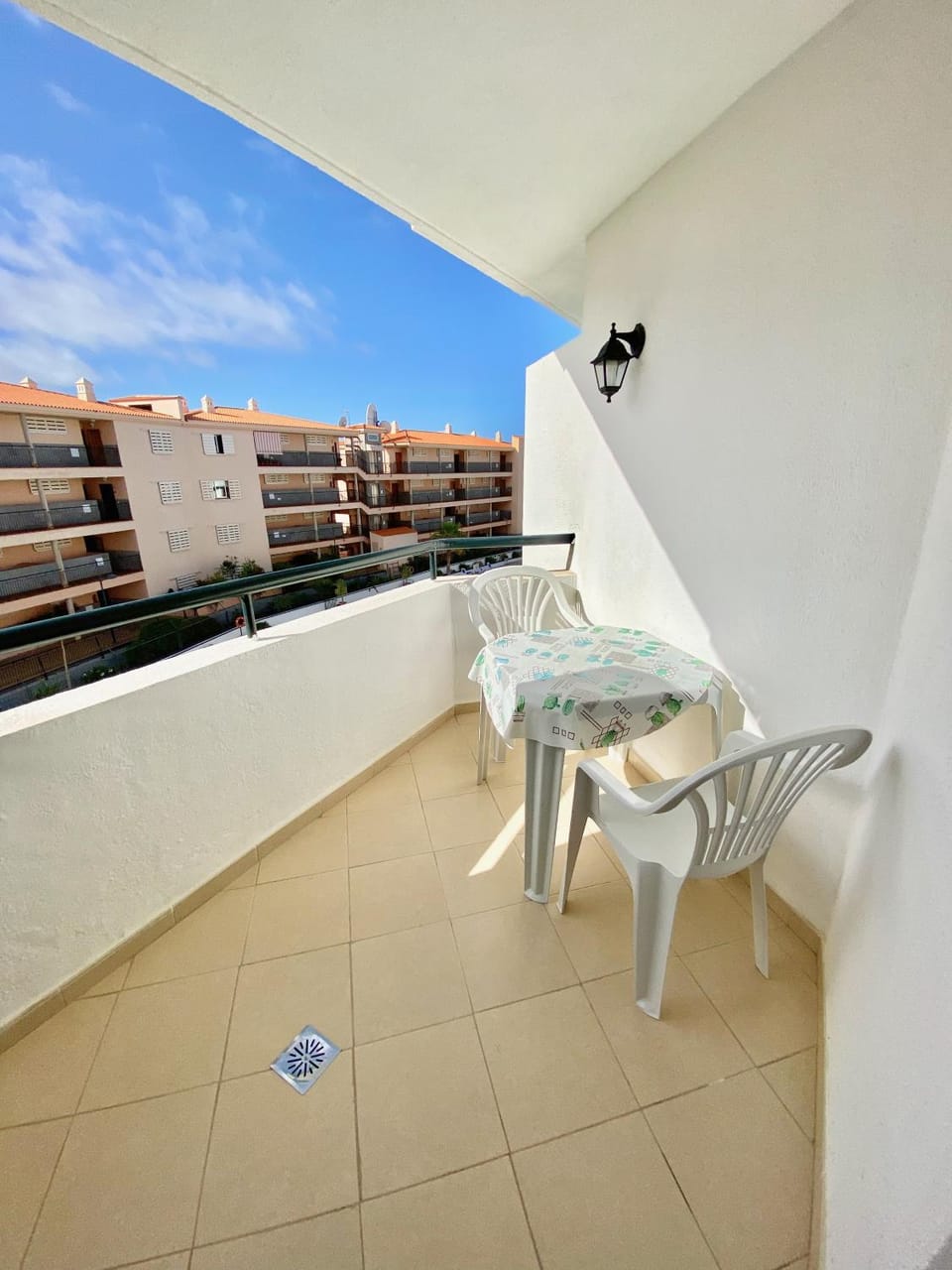 Aloha Summerland Vip Studio Sea & Pool View Apartment in Los Cristianos