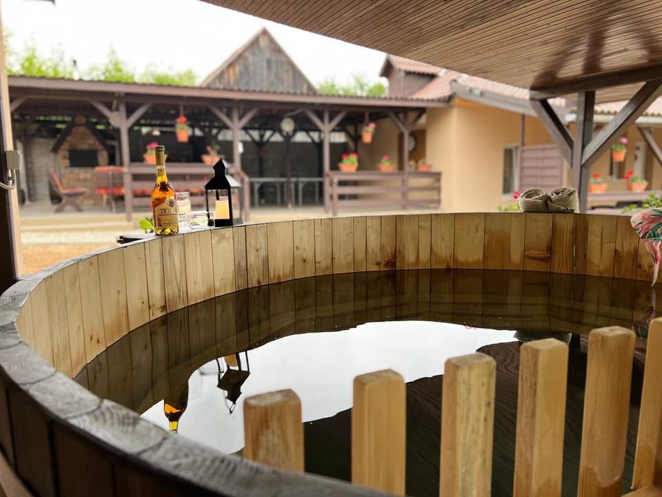Spa and wellness centre/facilities, Swimming pool