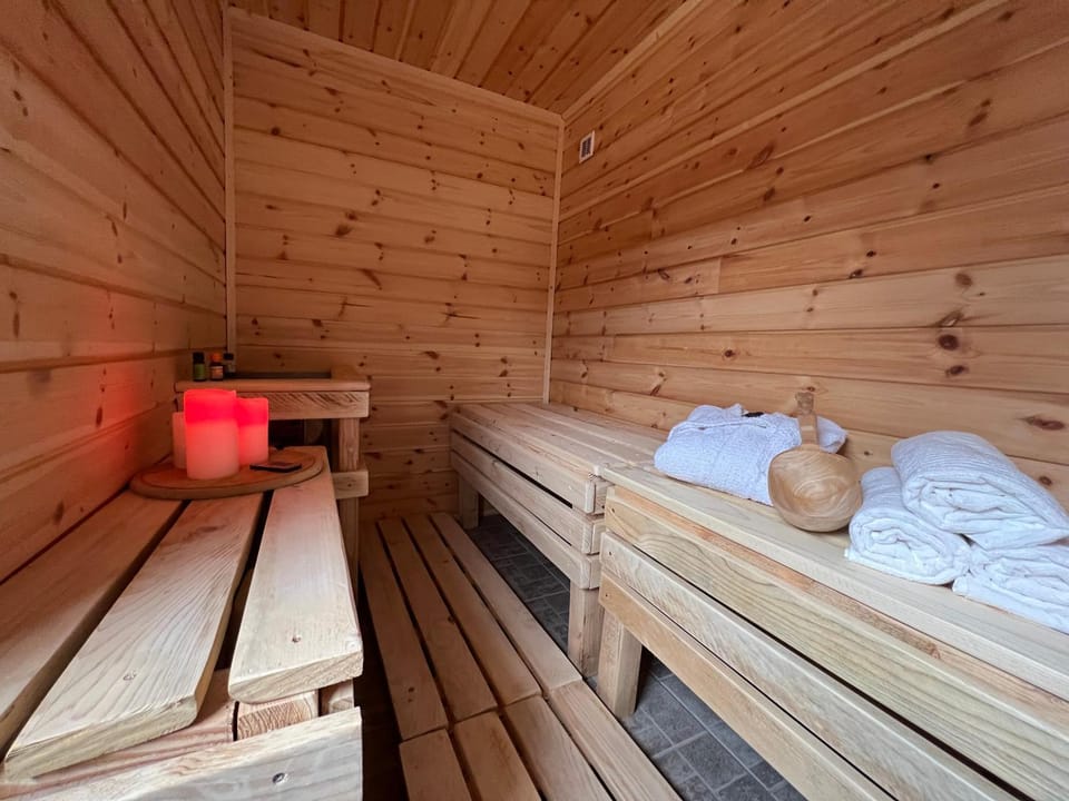 Sauna, Spa and wellness centre/facilities