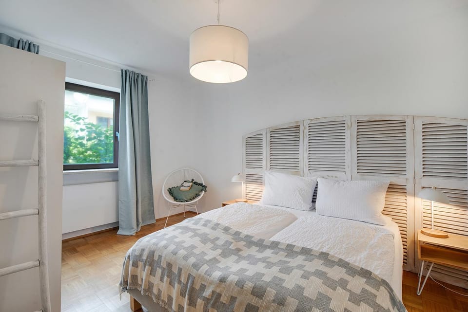 Ferienwohnung mit Garten am Chiemsee Apartment in Prien am Chiemsee