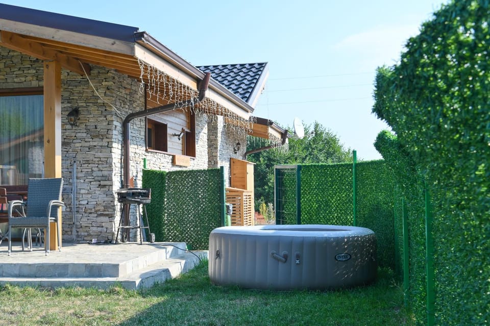 Villa Letizia & Raphael w Jacuzzi near Pirin Golf Resort Villa in Blagoevgrad Province