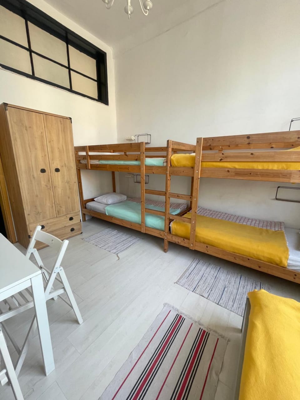 Photo of the whole room, bunk bed