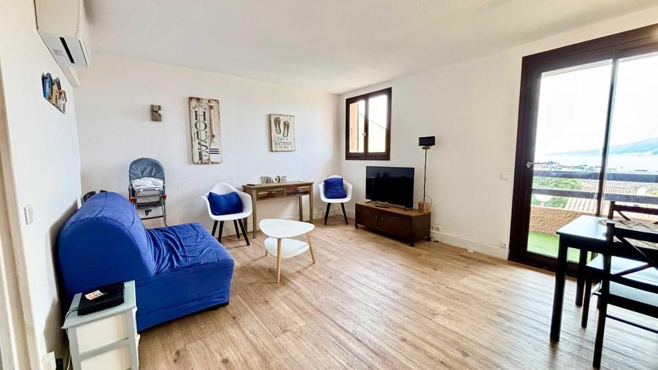 Casamea - Vue Mer, Balcon, Clim, Piscine Apartment in Ajaccio