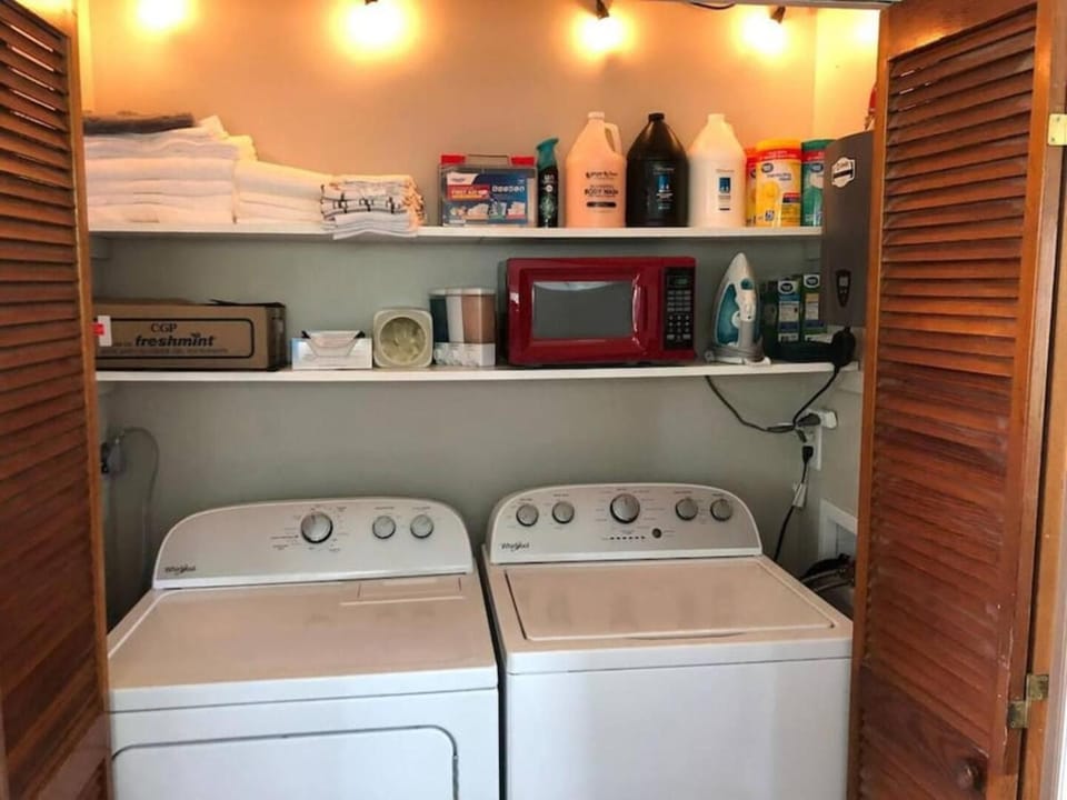 Newly Renovated Cozy Place Minutes From The Lake Apartment in Tennessee